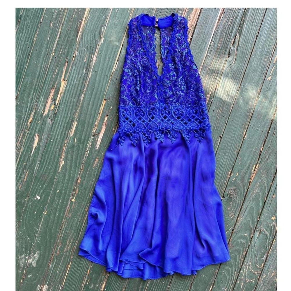 Sherri Hill Royal Blue Lace Keyhole Cocktail Dress Shimmer Crochet Waist